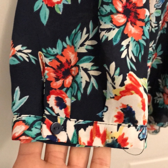 Floral Blouse - Picture 3 of 4